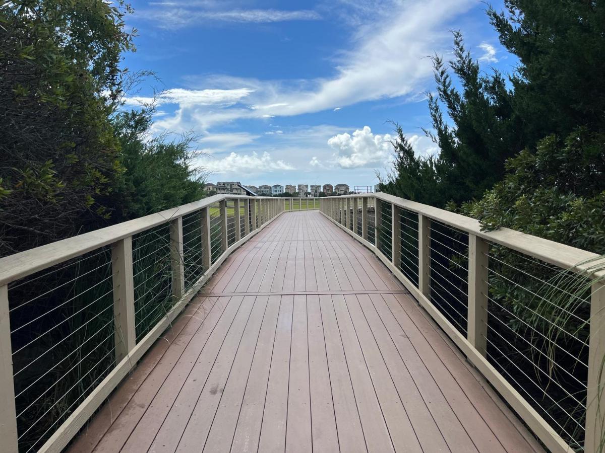 Seas The Day - Boardwalk To The Beach, 3 Pools, Tennis Apartment Hilton Head Island Exterior photo